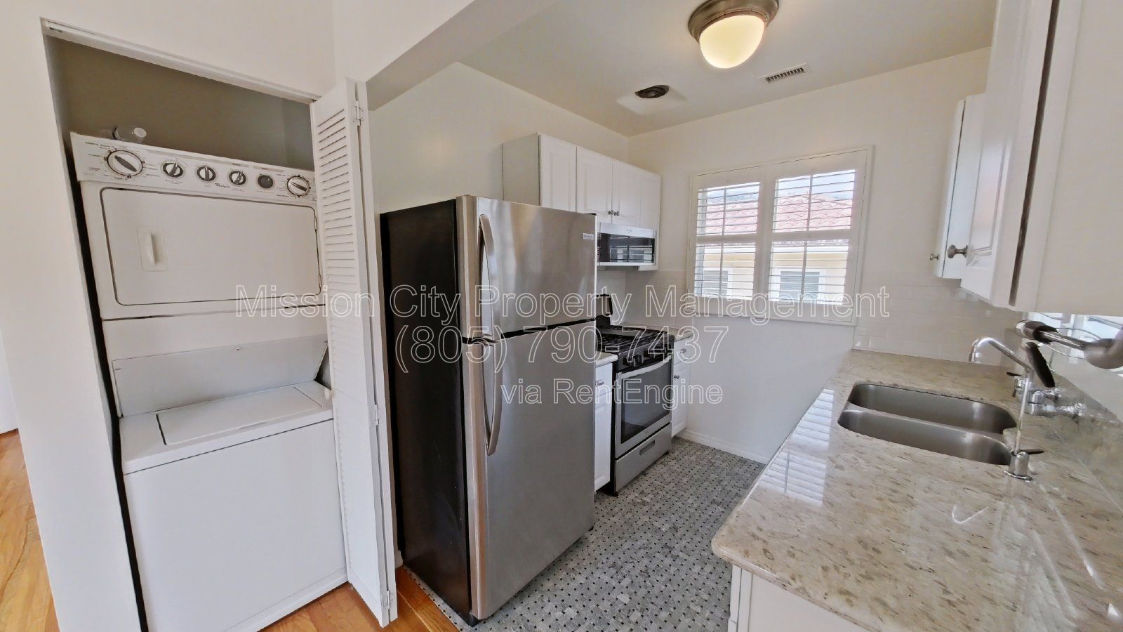 Your Downtown Retreat - 1 Bed / 1 Bath w/ Garage and Private Laundry! property image