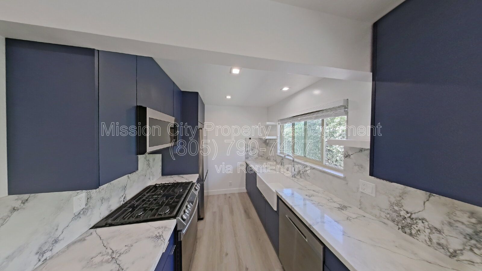 Turnkey 2BD/1.5BA One Block to Carpinteria State Beach property image