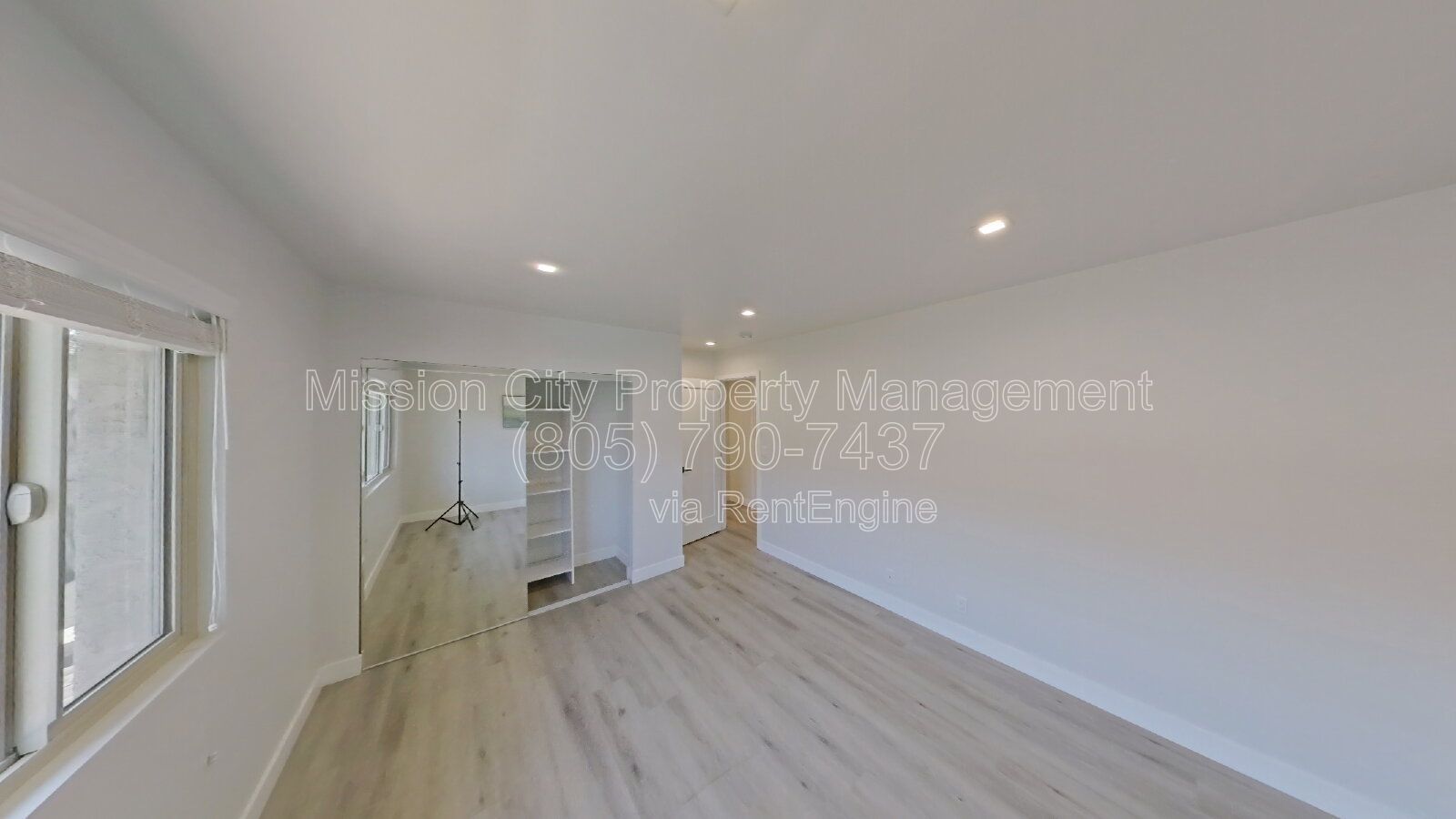 Turnkey 2BD/1.5BA One Block to Carpinteria State Beach property image