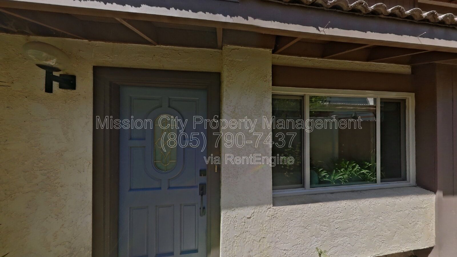 Turnkey 2BD/1.5BA One Block to Carpinteria State Beach property image