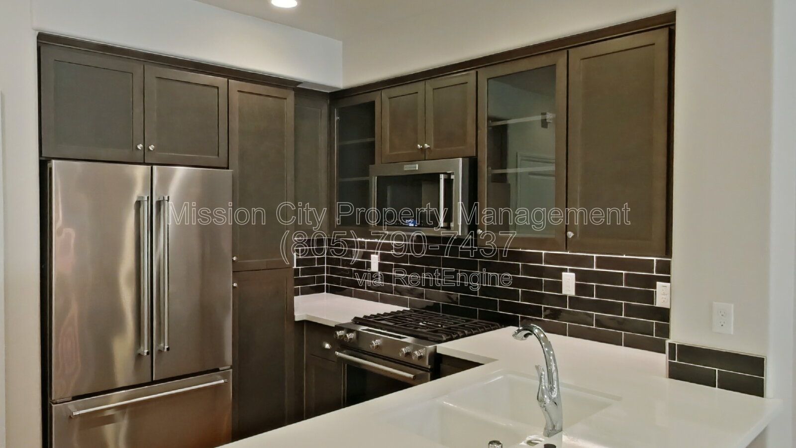 Village At Los Caneros Model Home | 2BD/2.5BA Dual Suite Townhome with Brick Accent Wall, Central AC & 2-Car Garage property image