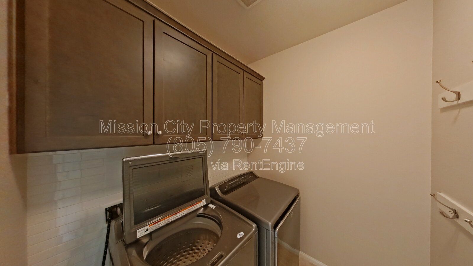 Village At Los Caneros Model Home | 2BD/2.5BA Dual Suite Townhome with Brick Accent Wall, Central AC & 2-Car Garage property image