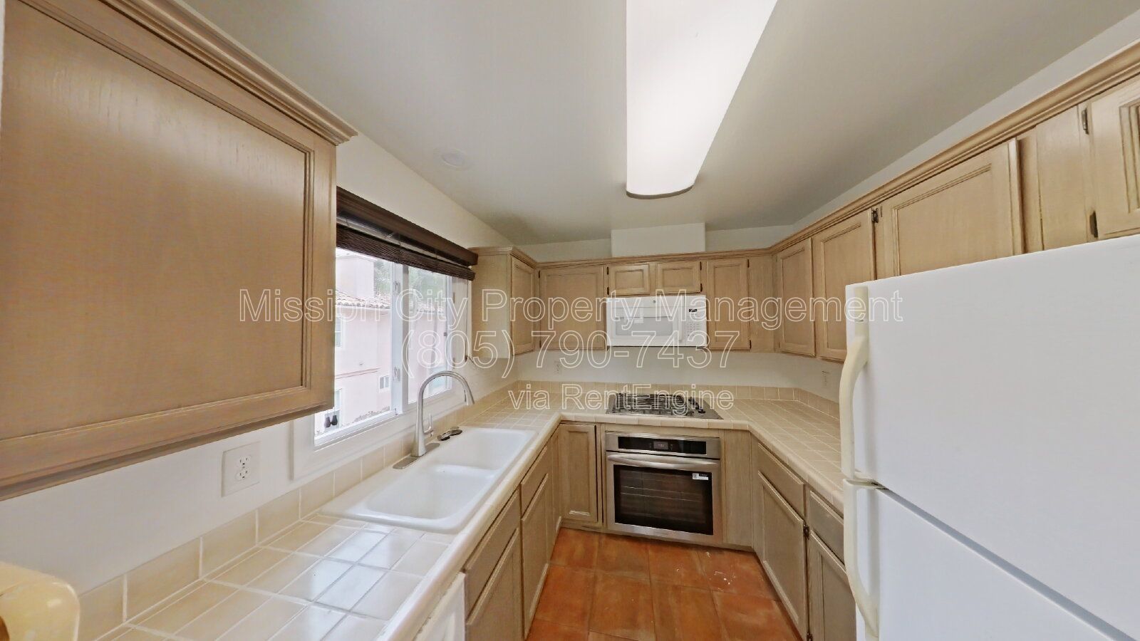 Upstairs Condo with Private Laundry – Minutes from the Best of the Mesa! property image