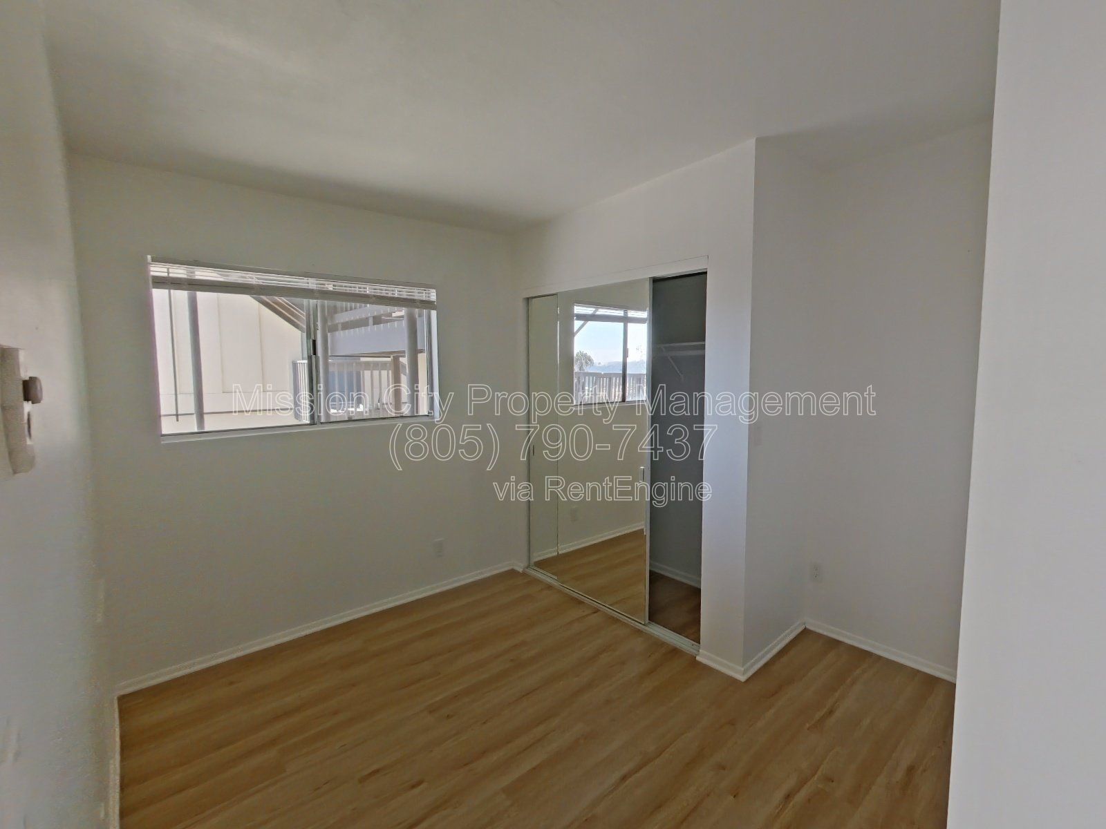 Stunning Lower 3-Bedroom Riviera Unit with Panoramic Deck Views and Modern Upgrades property image