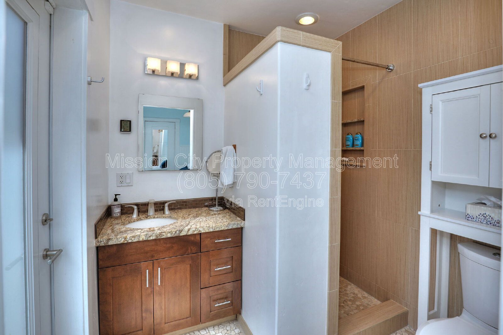 Charming 3BD/2BA Near Downtown with Fireplace & Private Yard property image