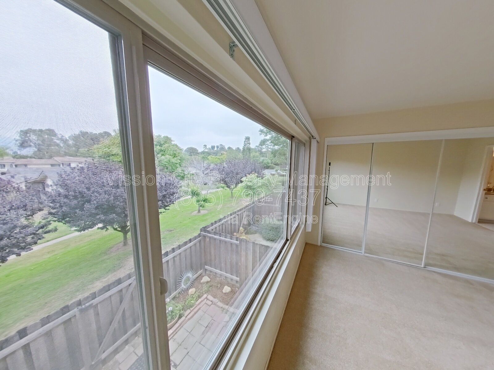 Bright 2BD/1.5BA Townhouse | Private Patio, Private Laundry & Community Pool property image