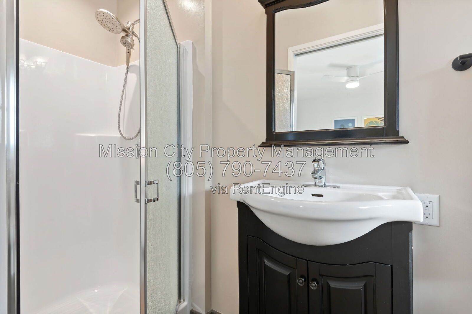 Turnkey Samarkand Retreat with Central AC | 3BD/2BA property image